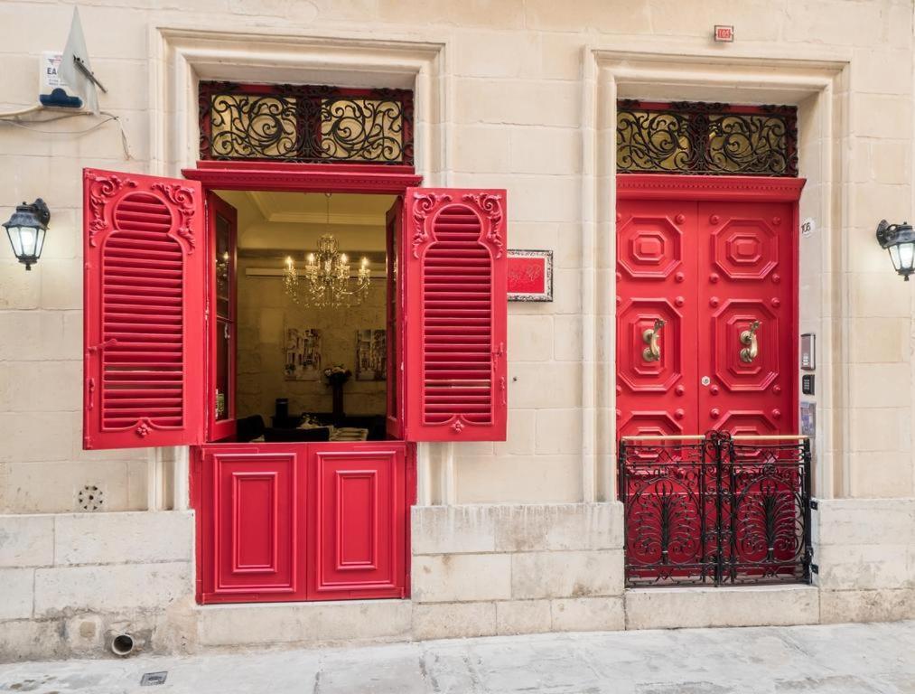 Hotel Julesy'S Bnb Cospicua Esterno foto
